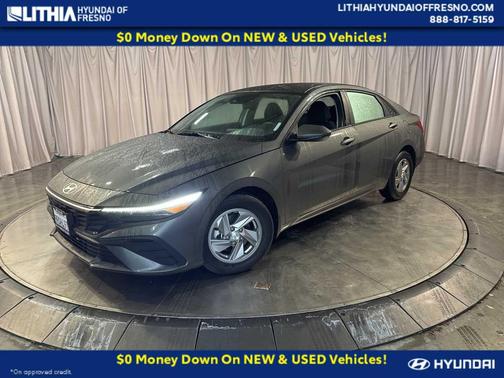 2025 Hyundai ELANTRA SE