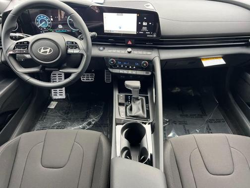 2026 Hyundai ELANTRA HEV SEL Sport