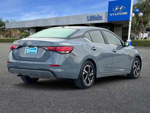 2025 Nissan Sentra SV