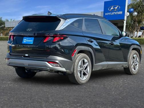 Phantom Black 2026 Hyundai TUCSON SEL