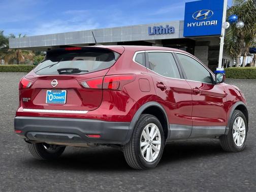 2019 Nissan Rogue Sport S