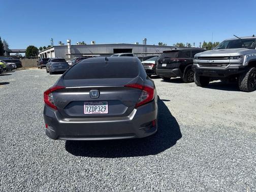 Modern Steel Metallic 2017 Honda Civic EX