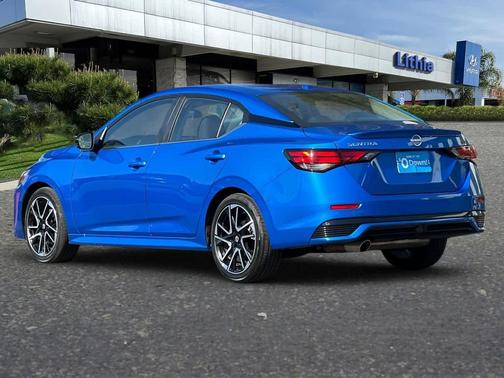 2025 Nissan Sentra SR