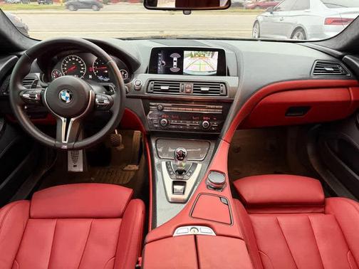 Black 2018 BMW M6 Base