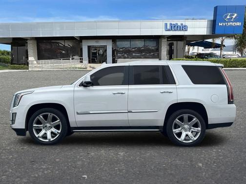 2020 Cadillac Escalade Luxury