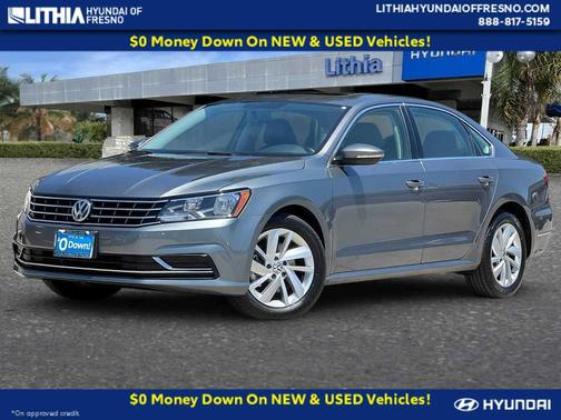 Platinum Gray Metallic 2018 Volkswagen Passat 2.0T SE