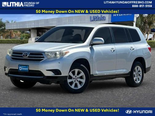 Classic Silver Metallic 2012 Toyota Highlander Base