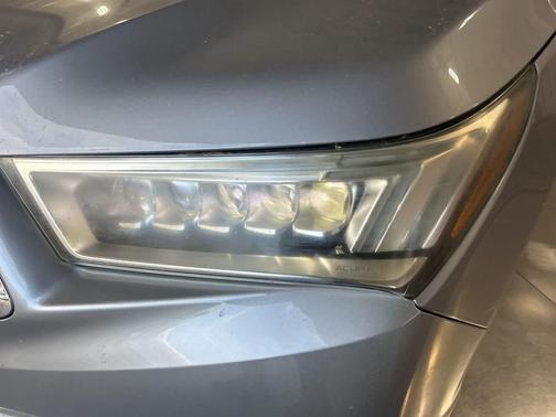 2017 Acura MDX 3.5L w/Technology Package