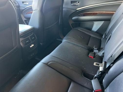2017 Acura MDX 3.5L w/Technology Package