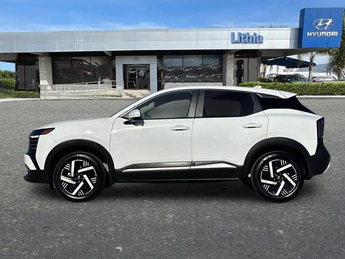 Fresh Powder 2025 Nissan Kicks SV