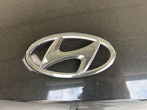 2022 Hyundai IONIQ 5 SEL