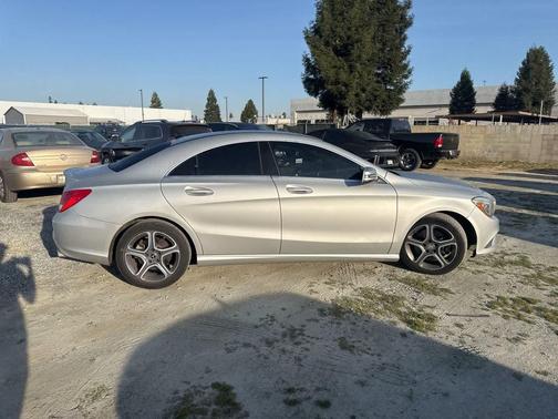 2014 Mercedes-Benz CLA-Class Base