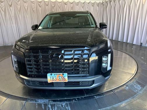 Abyss Black Pearl 2024 Hyundai PALISADE Limited