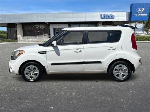 2013 Kia Soul Base