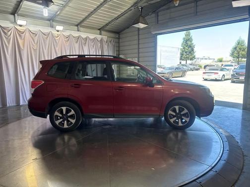 Venetian Red Pearl 2017 Subaru Forester 2.5i Premium