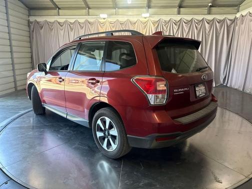 Venetian Red Pearl 2017 Subaru Forester 2.5i Premium