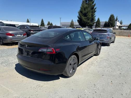 White 2021 Tesla Model 3 Standard Range Plus