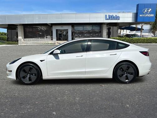 2023 Tesla Model 3 Standard Range