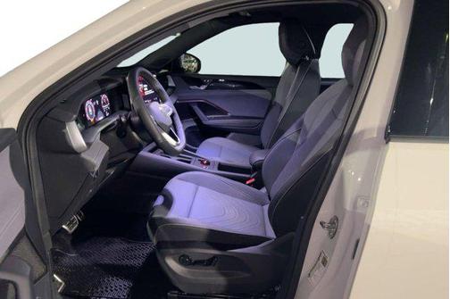 Sandstone 2026 Volkswagen Tiguan 2.0T SE R-Line Black