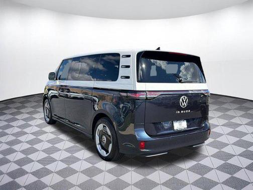 2025 Volkswagen ID. Buzz Pro S Plus