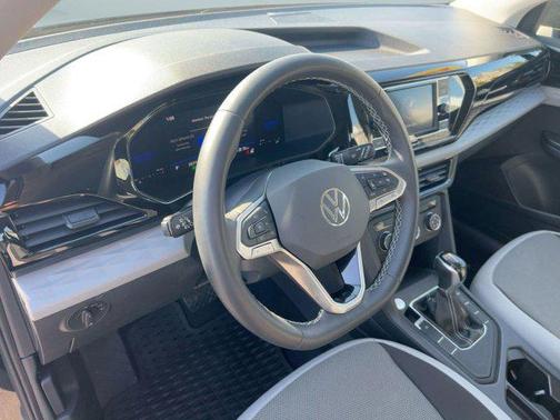 2022 Volkswagen Taos 1.5T S