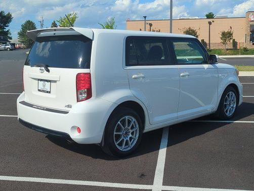 2013 Scion xB 10 Series