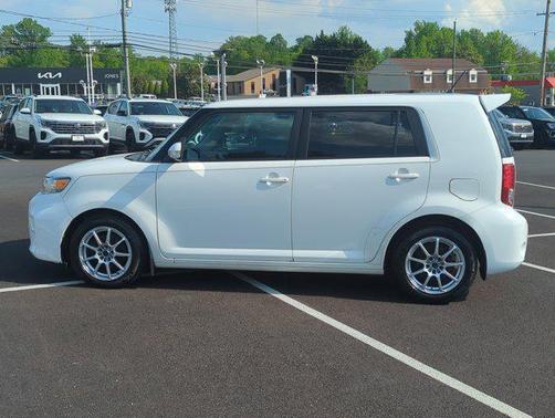 2013 Scion xB 10 Series