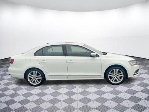 2017 Volkswagen Jetta 1.8T SEL