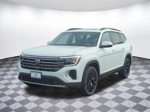 2025 Volkswagen Atlas 2.0T SE w/Technology 4MOTION