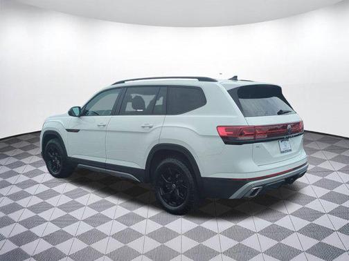 2024 Volkswagen Atlas 2.0T SE w/Technology 4MOTION
