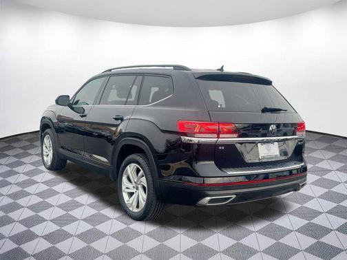 2022 Volkswagen Atlas 2.0T SE w/Technology 4MOTION
