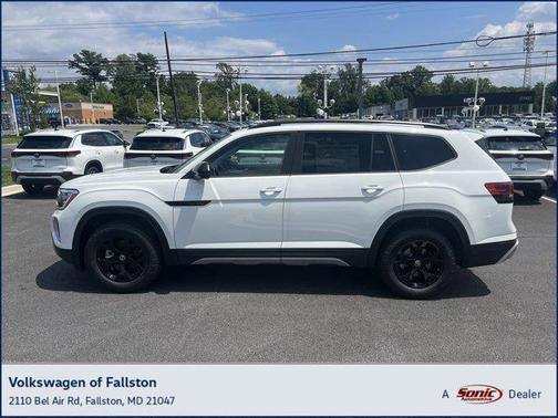 2025 Volkswagen Atlas 2.0T Peak Edition