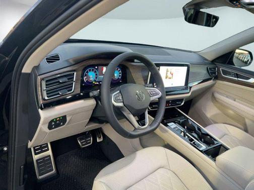 2026 Volkswagen Atlas 2.0T SEL Premium R-Line 4MOTION