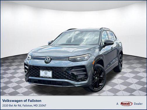 platinum gray metallic 2026 Volkswagen Tiguan 2.0T SE R-Line Black 4MOTION