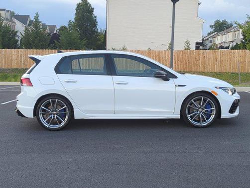2024 Volkswagen Golf R 2.0T DSG