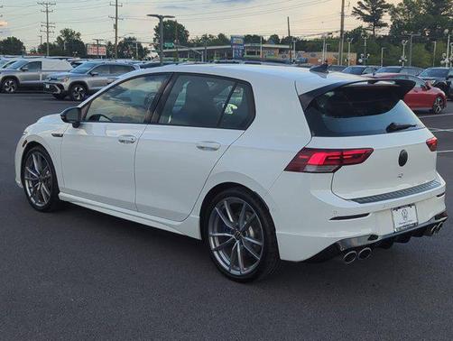 2024 Volkswagen Golf R 2.0T DSG