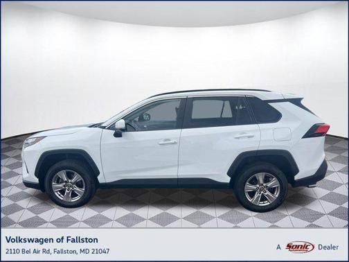 2022 Toyota RAV4 XLE