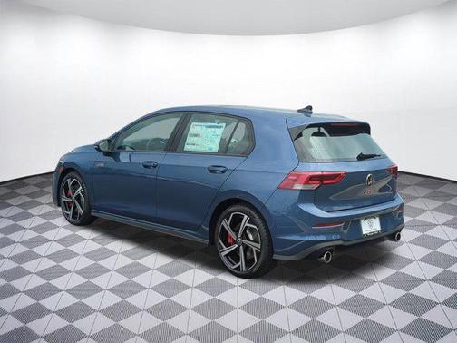 2025 Volkswagen Golf GTI 2.0T SE DSG
