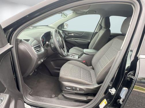 Mosaic Black Metallic 2024 Chevrolet Equinox 1LT