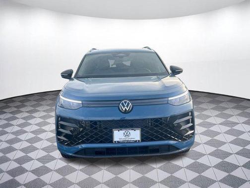 2025 Volkswagen Tiguan 2.0T SE R-Line Black 4MOTION