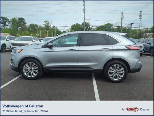 2023 Ford Edge Titanium