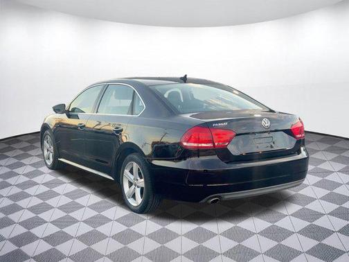 2012 Volkswagen Passat 2.5 SE