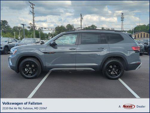 2025 Volkswagen Atlas 2.0T Peak Edition