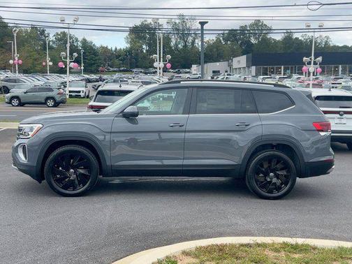 2026 Volkswagen Atlas 2.0T SE w/Technology 4MOTION