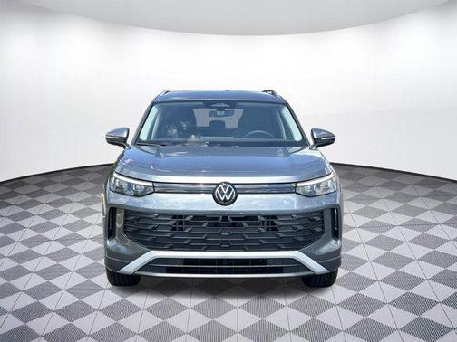 2025 Volkswagen Tiguan 2.0T SE 4MOTION