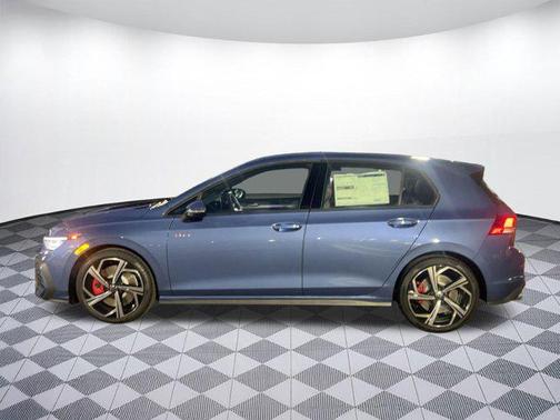 2026 Volkswagen Golf GTI 2.0T SE DSG