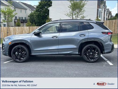 2025 Volkswagen Tiguan 2.0T SE R-Line Black 4MOTION