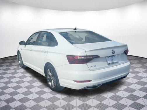 2021 Volkswagen Jetta 1.4T R-Line