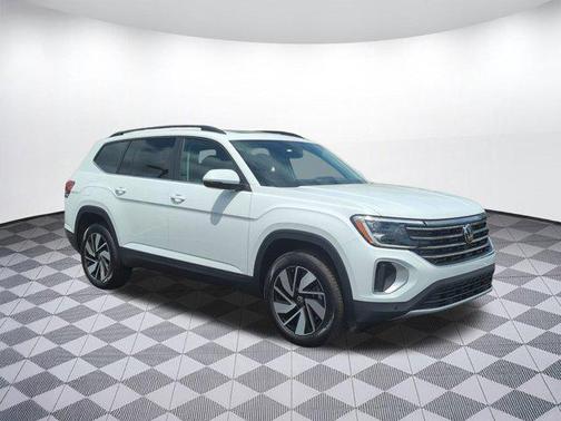 2025 Volkswagen Atlas 2.0T SE w/Technology 4MOTION