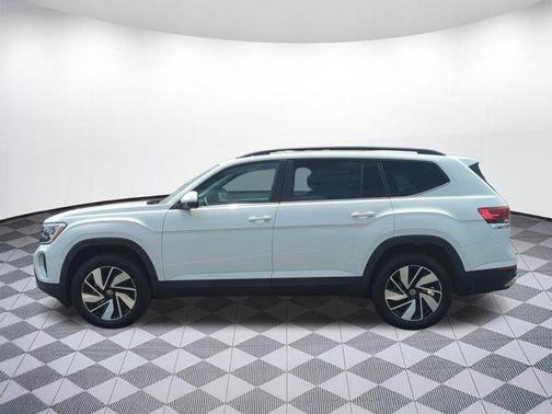 2025 Volkswagen Atlas 2.0T SE w/Technology 4MOTION